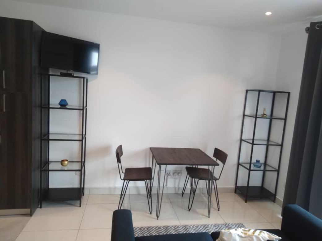 Embassy Gardens Luxury Suites Cpg Accra Esterno foto