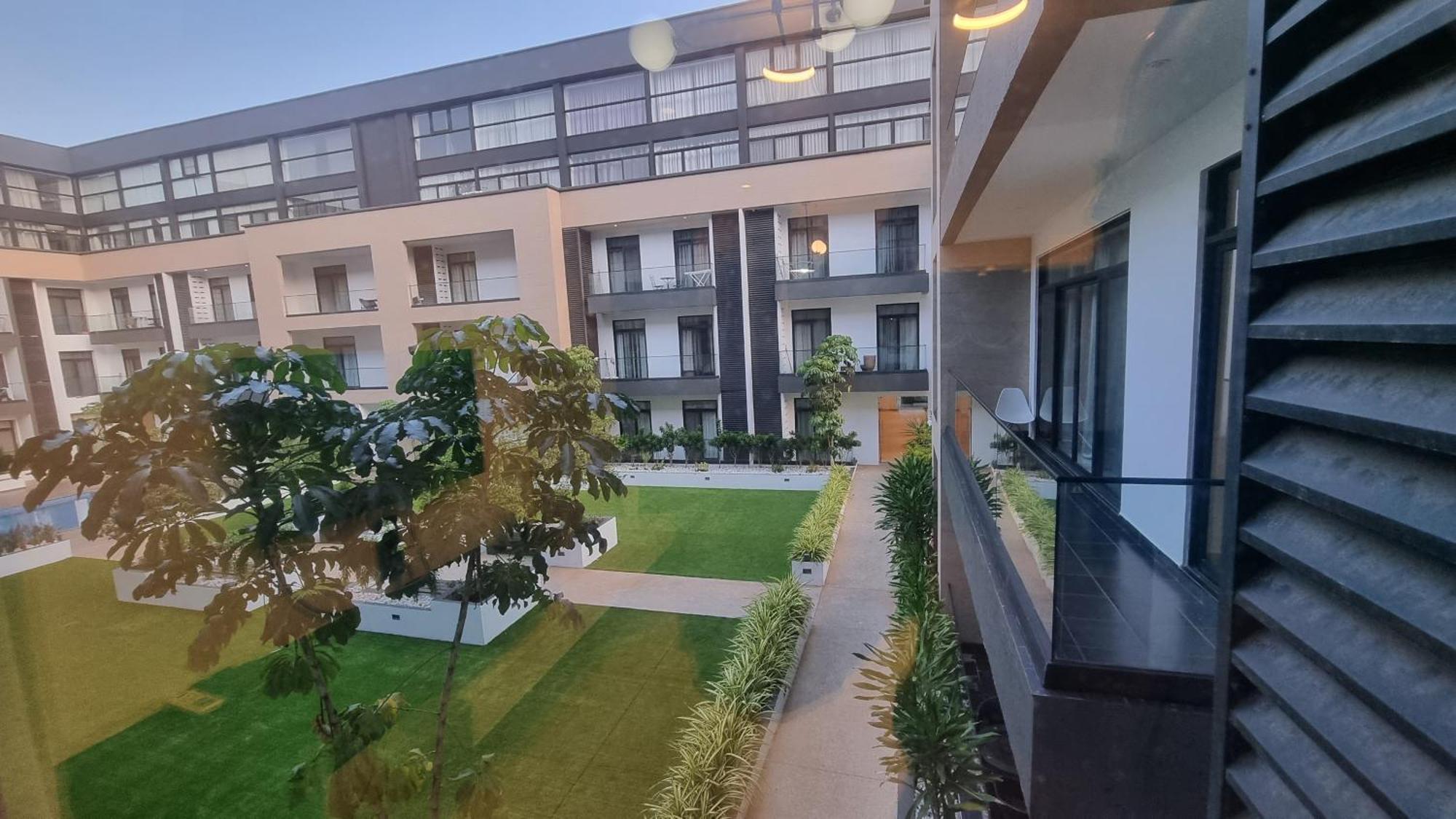 Embassy Gardens Luxury Suites Cpg Accra Esterno foto