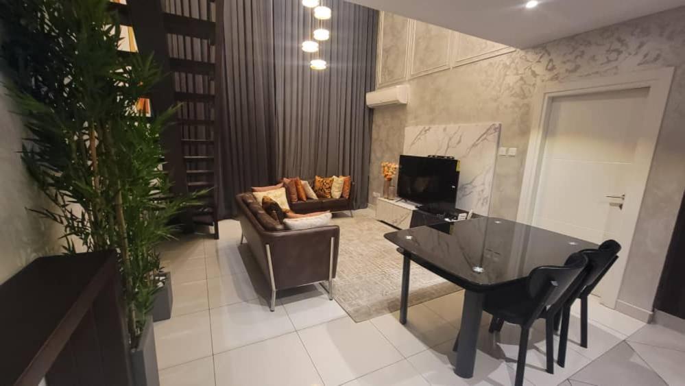 Embassy Gardens Luxury Suites Cpg Accra Esterno foto
